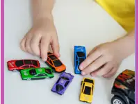 Грузовик - автовоз с металлическими машинками, фотография 3