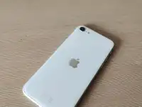 Найден iPhone SE 2020, фотография 4