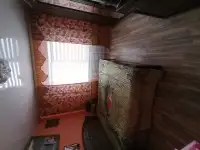 Дом находится на берегу озера Свирь