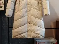 Продам пальто новое