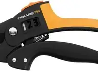 Секатор fiskars powerstep p83 1000575