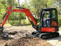 Услуги, аренда мини-экскаватора  Kubota KKX 61-3