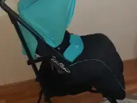 Продам прогулочную коляску