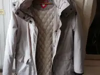 Продам куртку зимнюю
