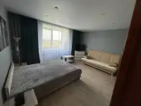 Уютная квартира на сутки, часы, фотография 3
