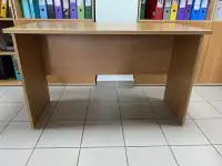Продаются офисные столы