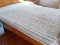 Кровать из массива, старинная, бу, добротная, фотография 2