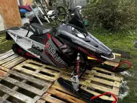 Снегоход Polaris 800 Switchback, фотография 2