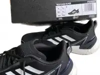 Продаются новые оригинальные кроссовки adidas Response Super, фотография 2