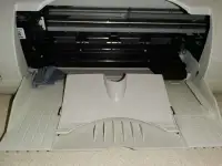 струйный цветной принтер модель HP Deskjet 3325, фотография 5