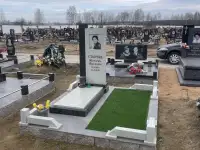 Памятники и благоустройство мест захоронения