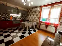 Гостевой домик с бильярдом и парковкой, ул.Торфяная,39/1, фотография 11