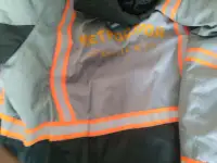 Продам рабочую куртку, состояние нового