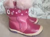 Сапожки для девочки, фотография 4