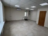 Долгосрочная аренда торгового помещения  прРеволюции,7, фотография 9