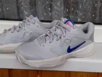 Кроссовки NIKE, фотография 2
