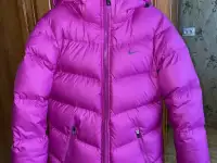 Пуховик Nike оригинал