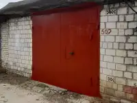Продам гараж на 2 машино-место с подвалом, ул. Малинина (район авторынка)