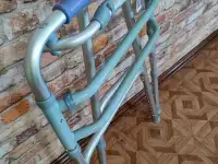 Ходунки для взрослых больных