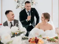 Ведущий мероприятия Паша Радюк, фотография 2