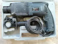 Перфоратор Einhell BHG 726 в чемодане