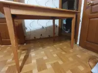 Кухонный стол бу дерево ПРОДАМ СРОЧНО, фотография 2