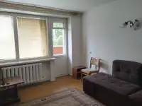 Продается тёплая и уютная трёхкомнатная квартира в кирпичном доме и благоустроенном районе с развитой инфраструктурой!