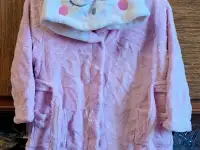 Халат розовый махровый на 3-5лет (р.98-110), б.у