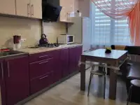 Двухкомнатная квартира посуточно, Строителей 28, фотография 8