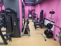 ТРЕНАЖЕРНЫЙ ЗАЛ  Заславль  ФСК Урожай, фотография 3
