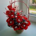 КОРЗИНКИ ИЗ ЦВЕТОВ С КОНФЕТАМИ.