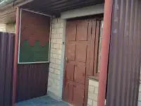кирпичное одноэтажное здание, ул. Рассветная, 1а