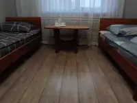 СДАЁТСЯ КВАРТИРА НА СУТКИ с хорошим ремонтом, улица Калиновского, фотография 4