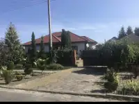 Дом, Зеркальная ул, область