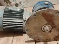 Мотор-редуктор Carpanelli M90S4, производство Италия, фотография 3