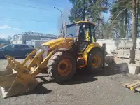 Экскаватор-погрузчик в аренду
