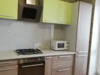 сдам квартиру на длительный срок, ул. Магистральная,3