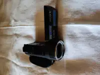 Цифровая видеокамера SONY HDR - CX 180, фотография 3
