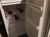 Холодильник офисный с морозилкой Renova RID-100W 100л 20кг 85см, фотография 8