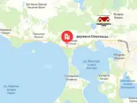 Здание магазина рядом сразу с двумя озерами - Нарочь и Мястро