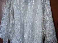 Юбка белая с блузкой кружевной, фотография 1