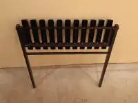Скамейка на кладбище, фотография 2