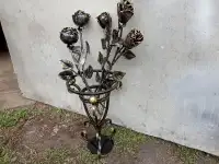 Вазы и розы ритуальные, фотография 5