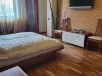 Продам 6-комн.кв. ул.Азгура 1 пл. Победы, фотография 3