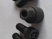 Секретные болты с ключом для VW, AUDI, SEAT, SKODA