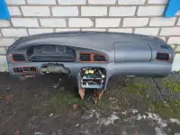 Торпедо панель передняя салона Kia Clarus, фотография 4