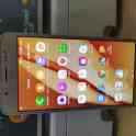 Продам мобильный телефон Samsung J5 (золото) б/у в хорошем состоянии + черный бампер, фотография 3