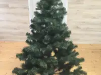 Елка искусственная