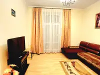 На сутки в центре квартиры.Автовокзал рядом.
