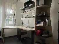 Продаю Стол и шкаф, фотография 2